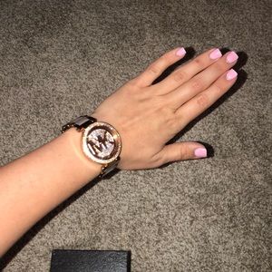 Michael Kors rose gold watch